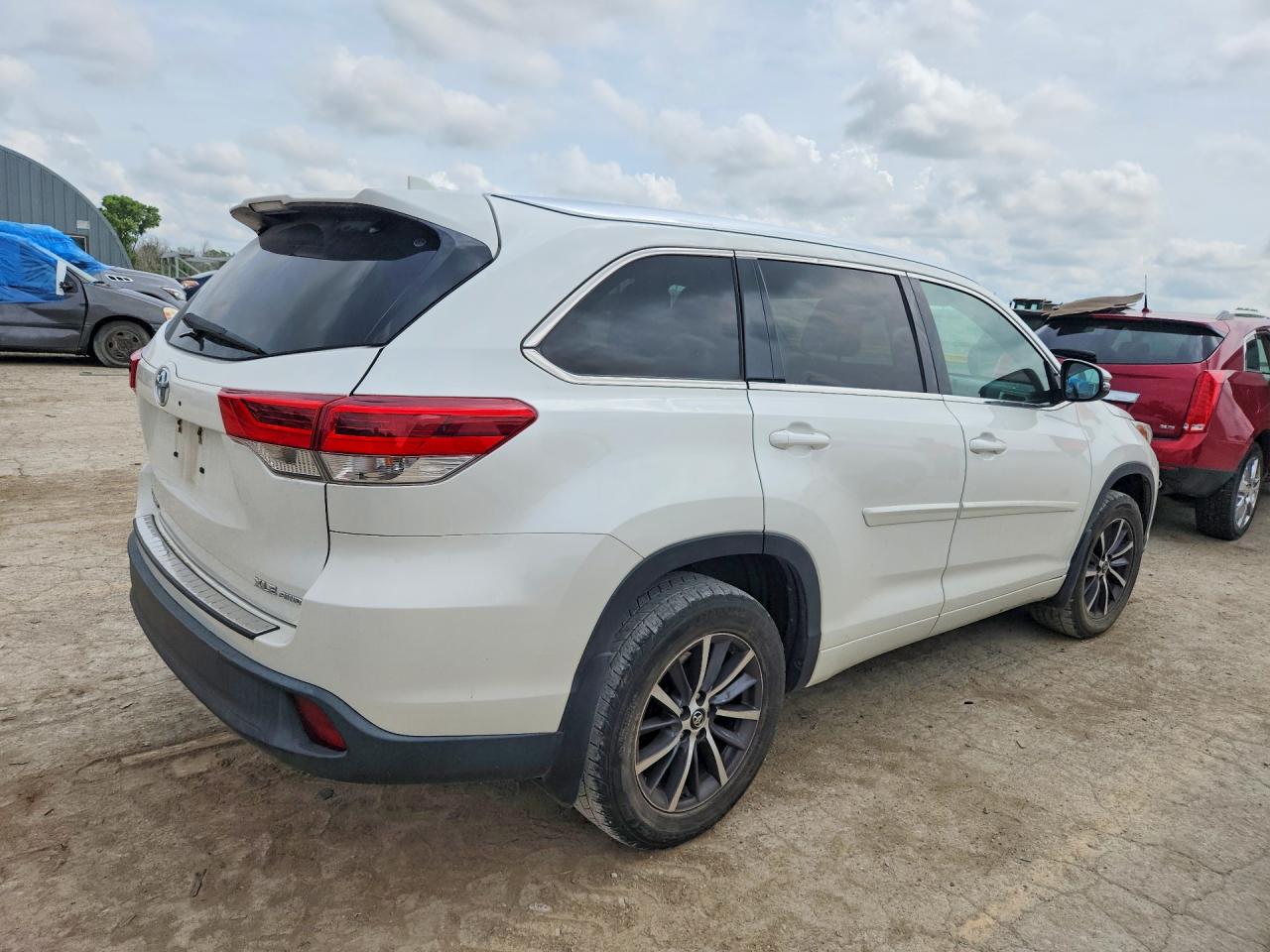Toyota Highlander Xle