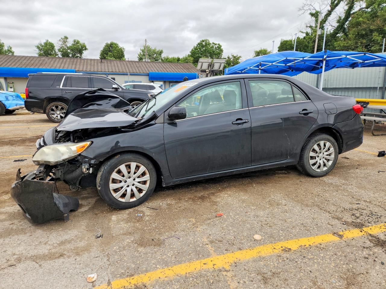 Salvage Toyota Corolla Image