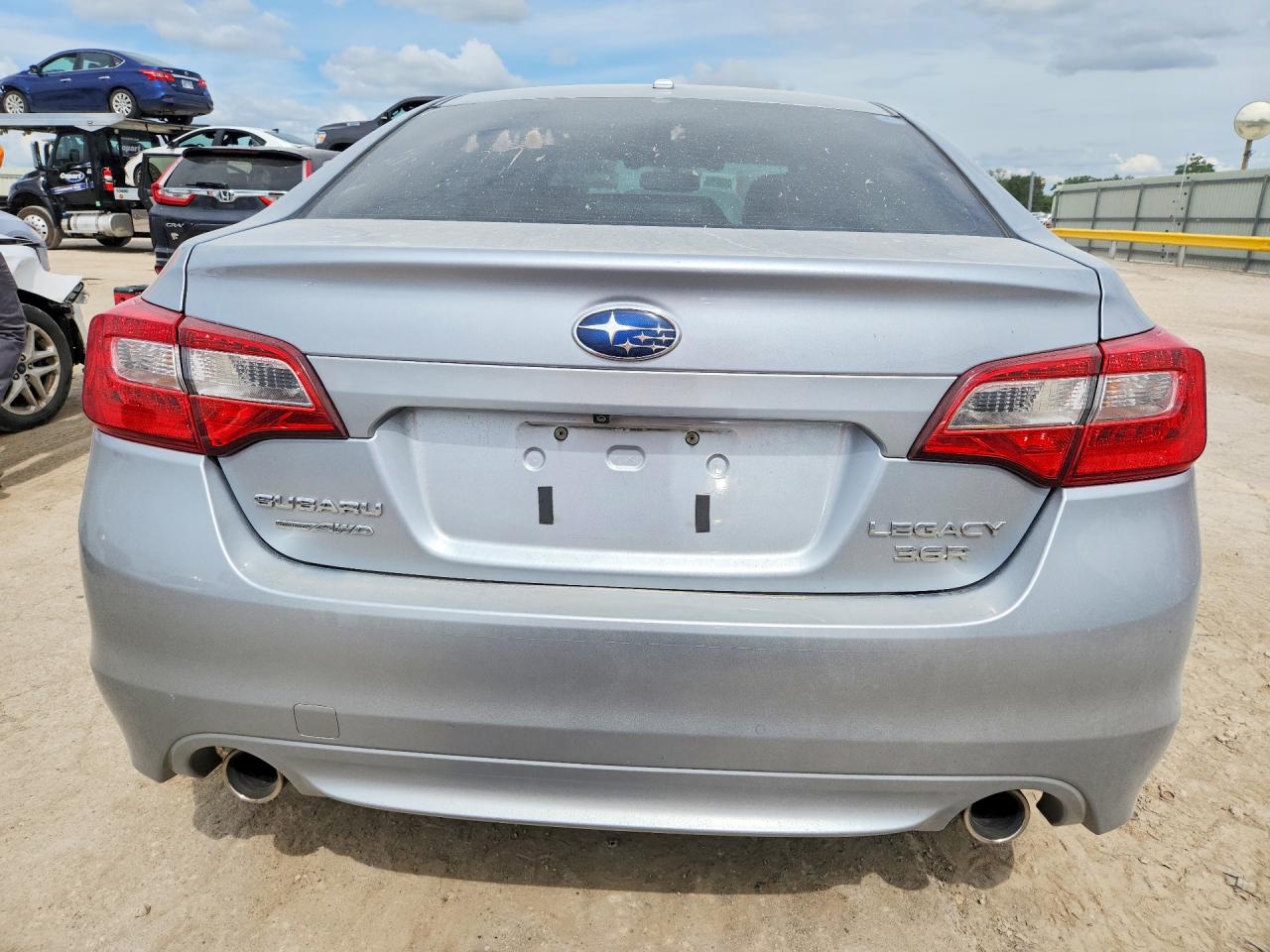 Subaru Legacy 3.6r Limited
