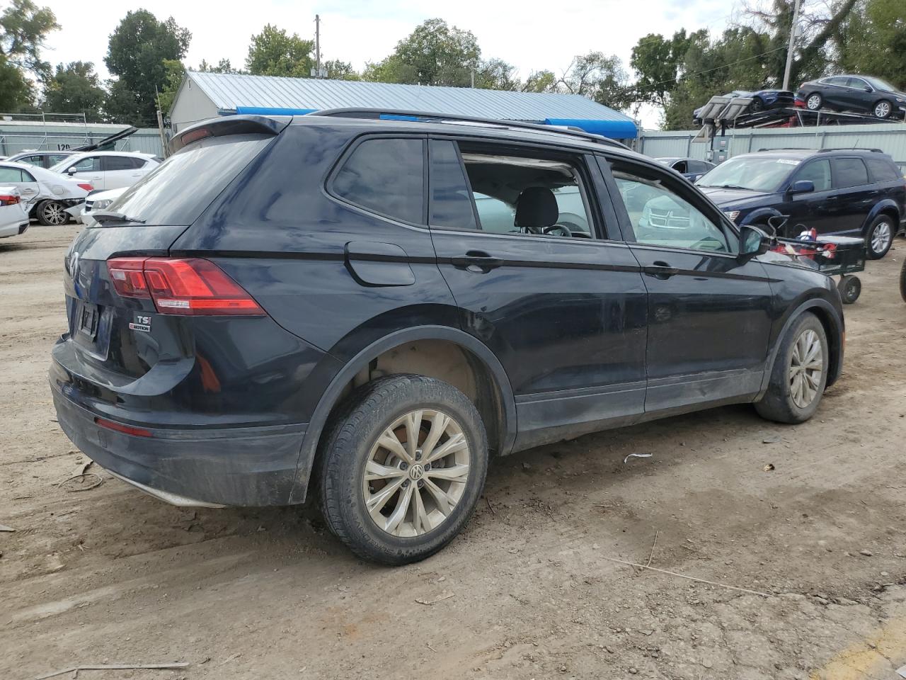 Volkswagen Tiguan S