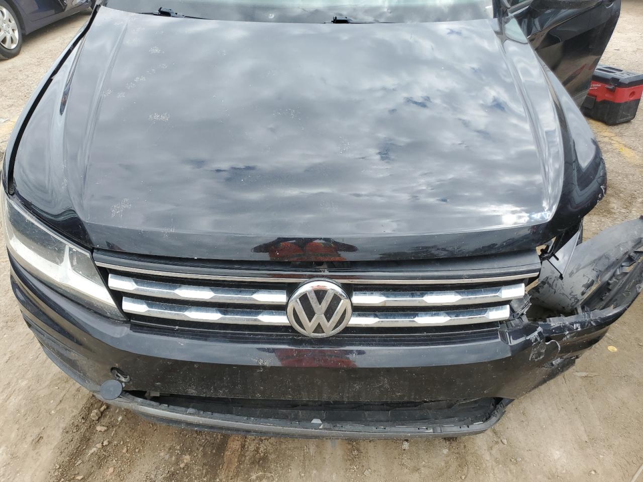 Volkswagen Tiguan S
