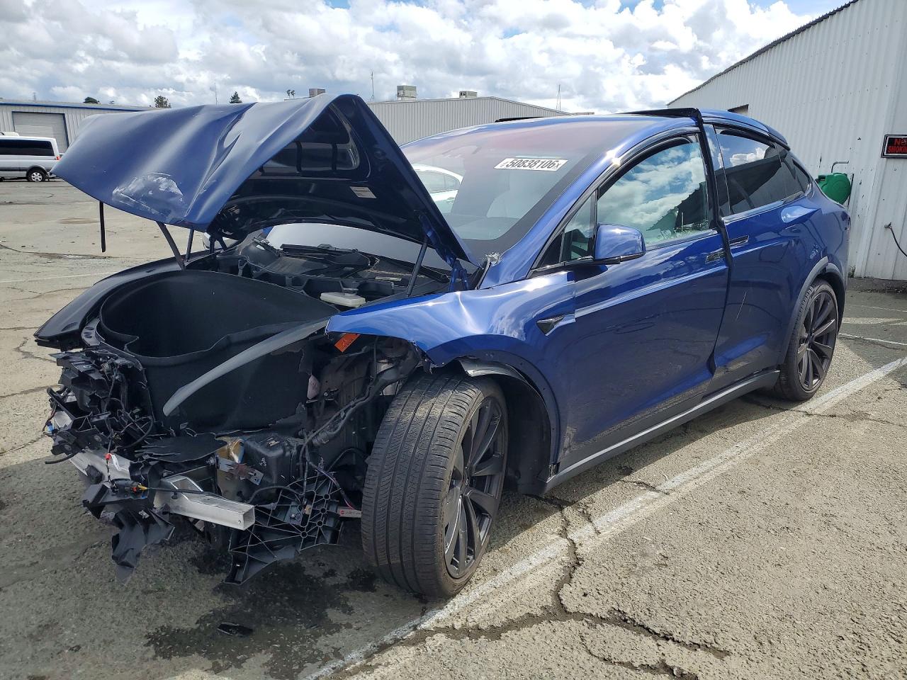 Salvage Tesla Model X Image