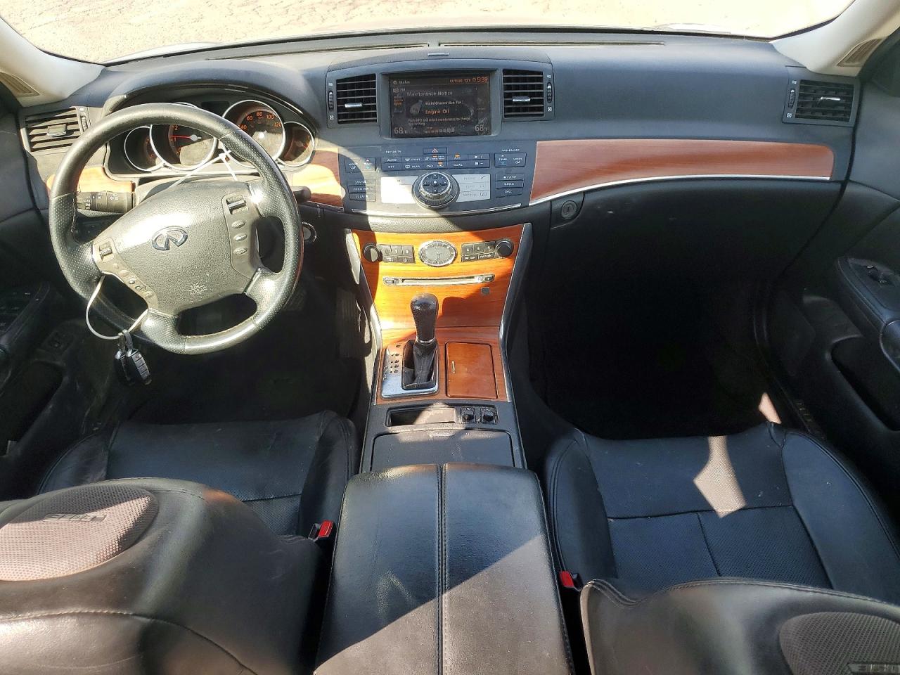 INFINITI M35 Base