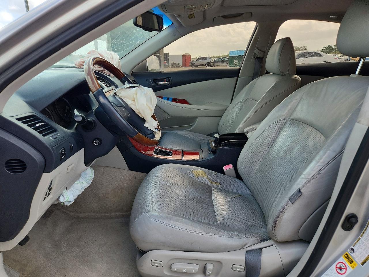 Lexus Es Base