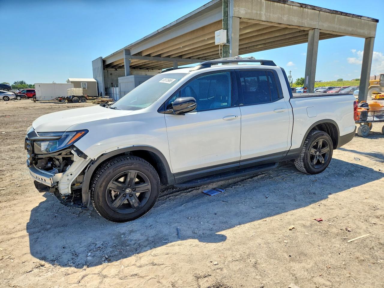 Salvage Honda Ridgeline Image