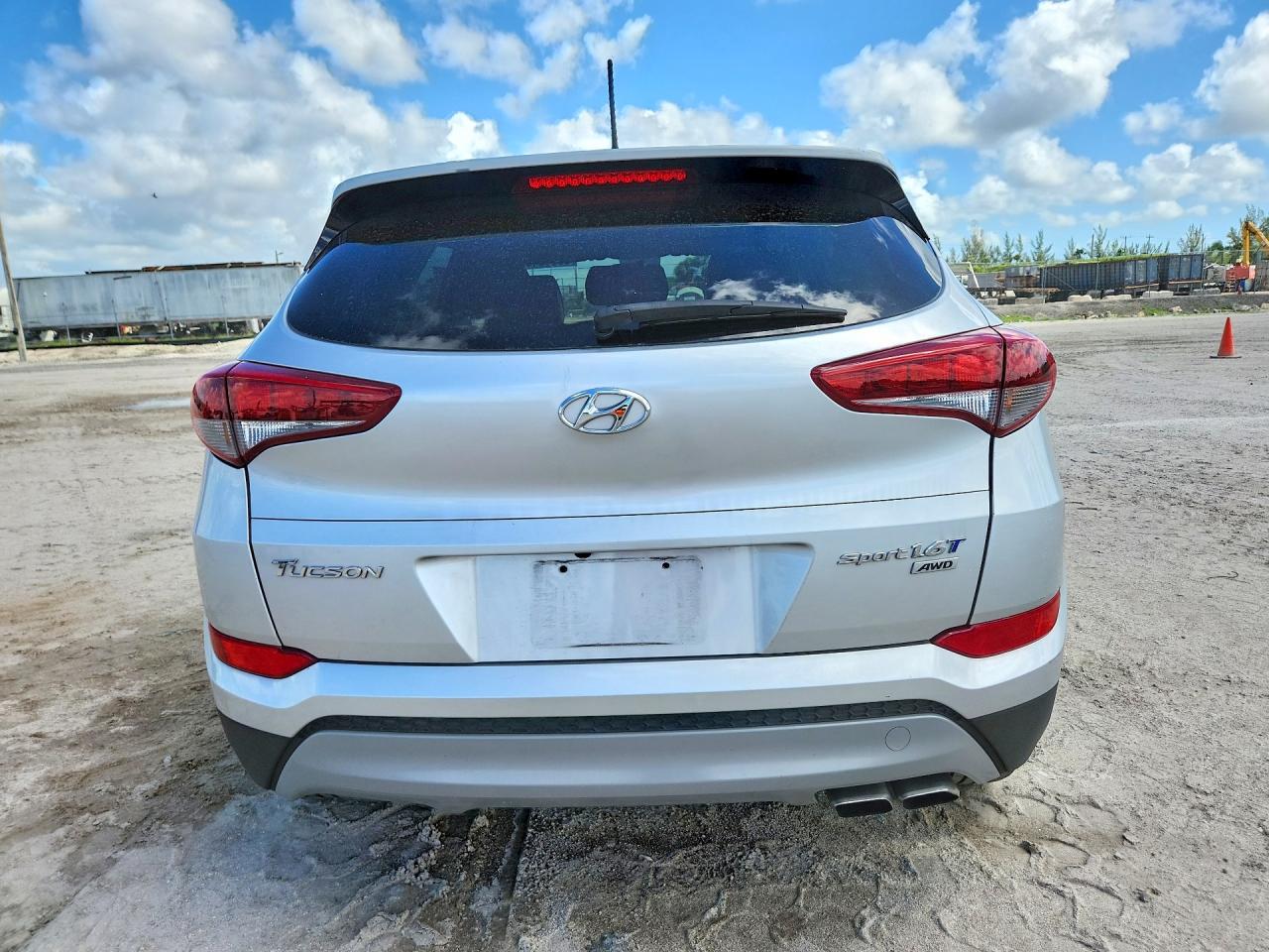 Hyundai TUCSON Sport