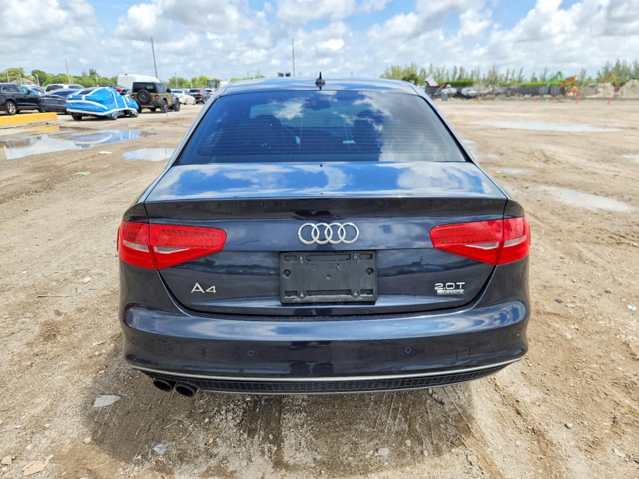 Audi A4 Premium Plus S-line