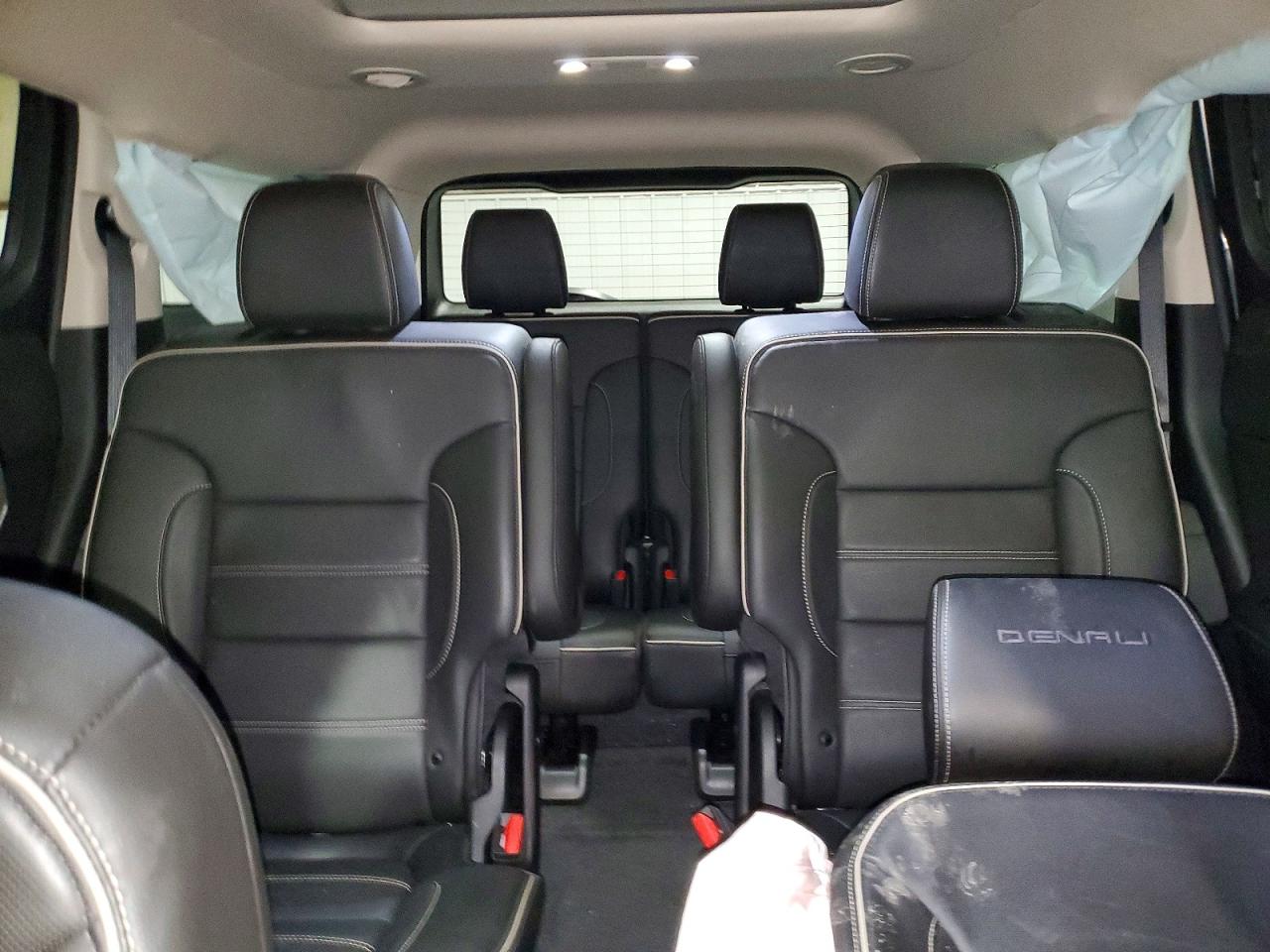 GMC Acadia Denali