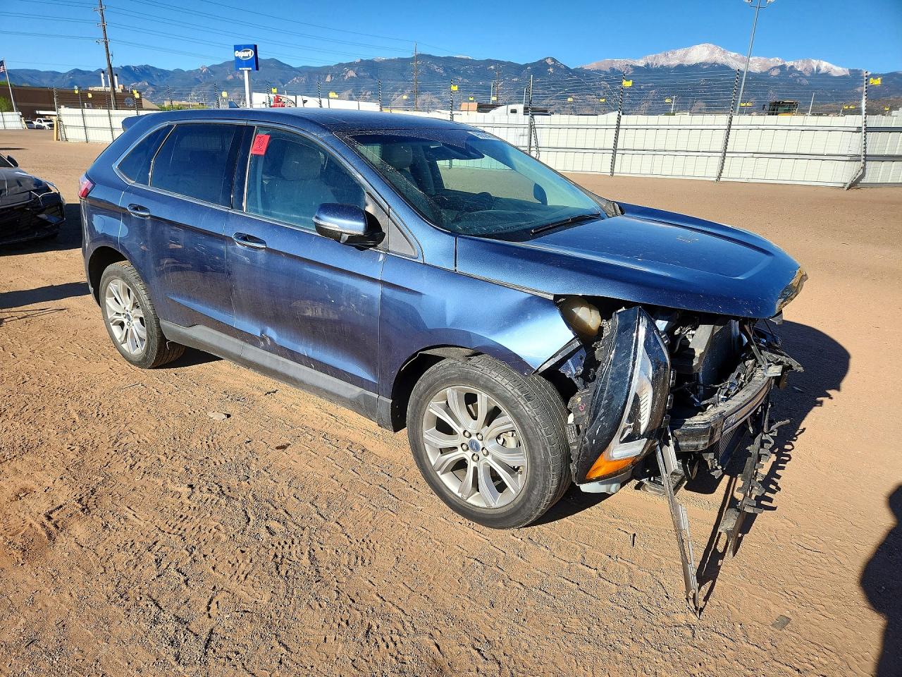 Ford Edge Titanium