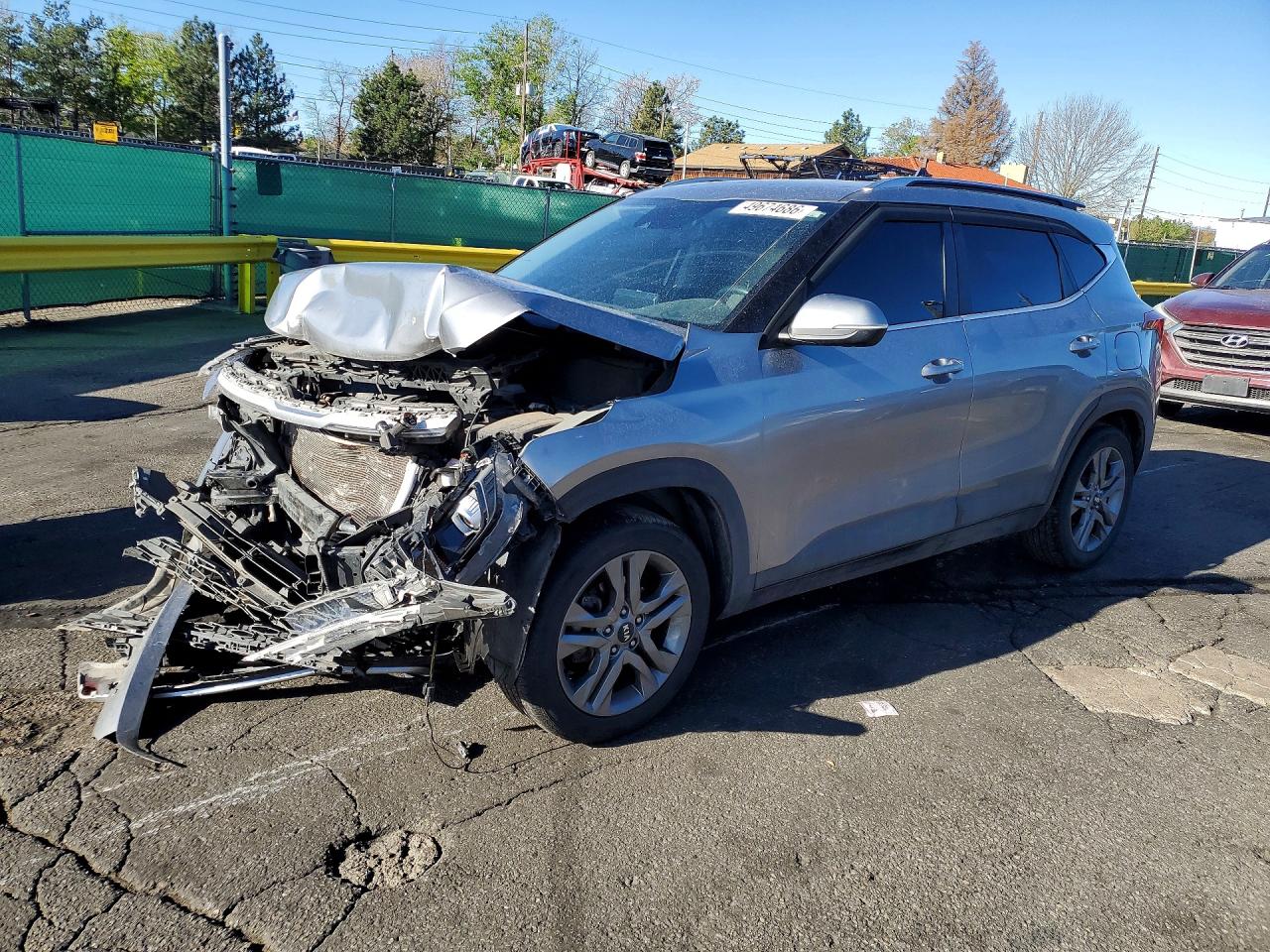 Salvage Kia Seltos Image
