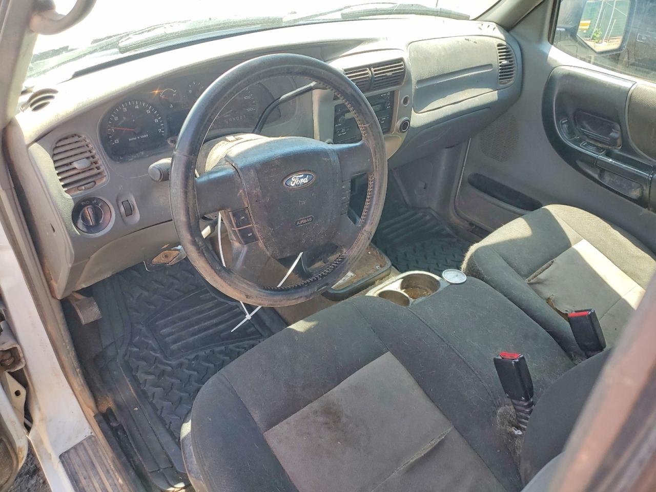 Ford Ranger Super Cab