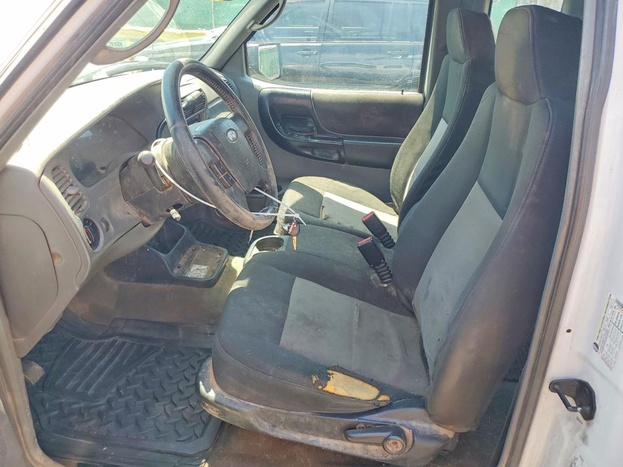 Ford Ranger Super Cab