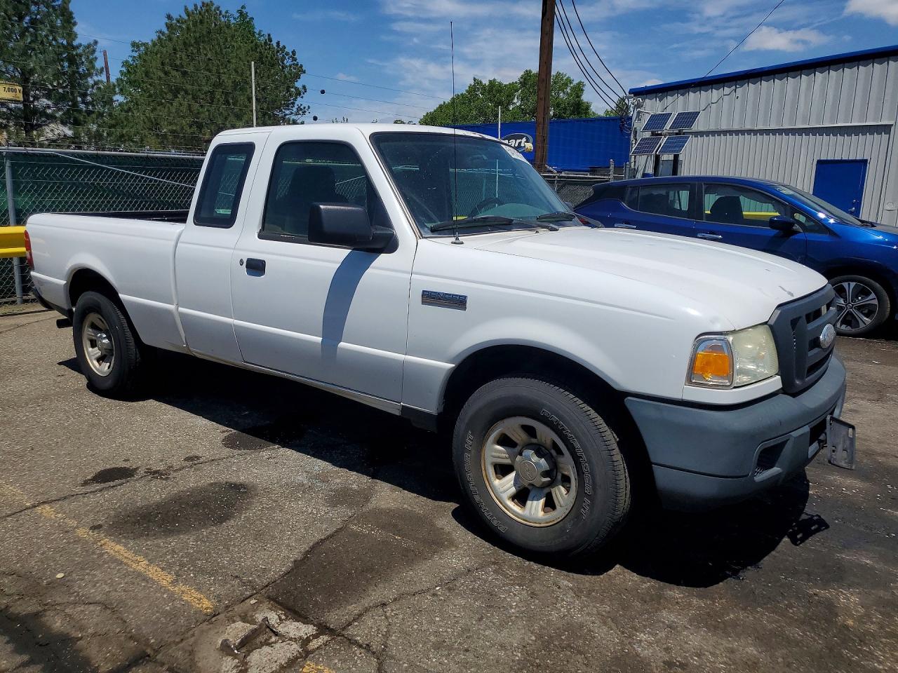 Ford Ranger Super Cab