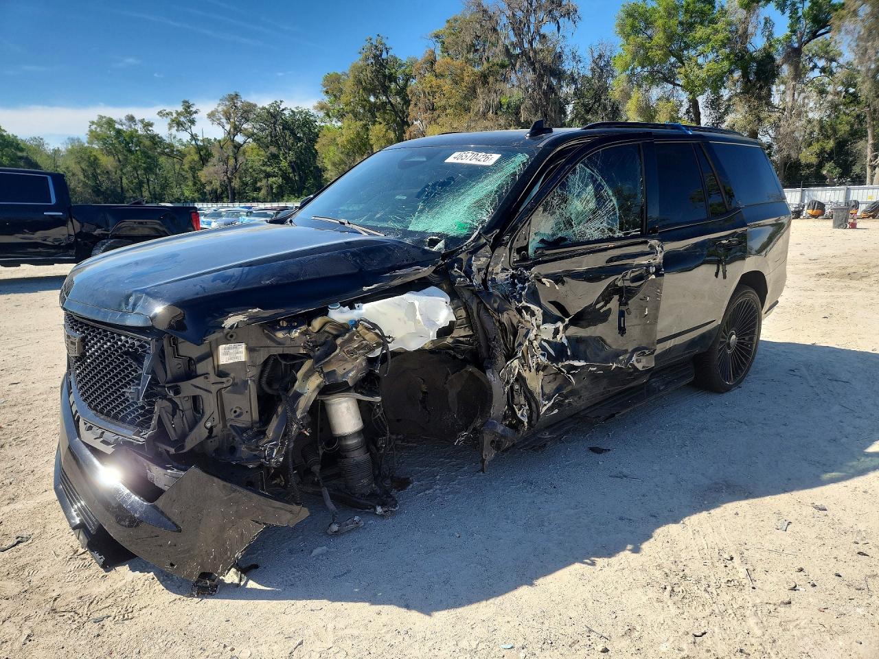 Salvage Cadillac Escalade Image