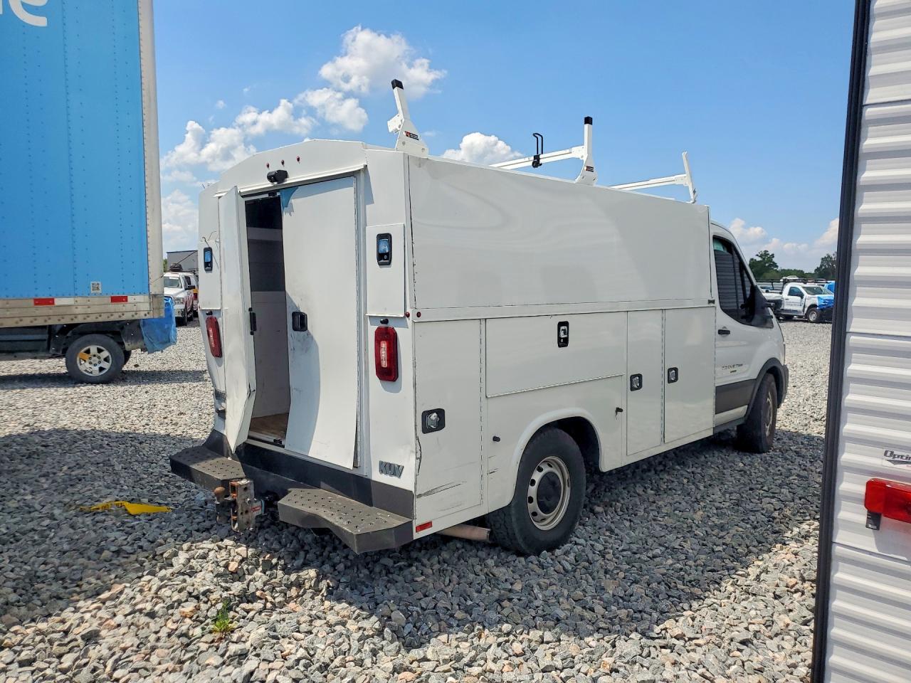Ford Transit T-350