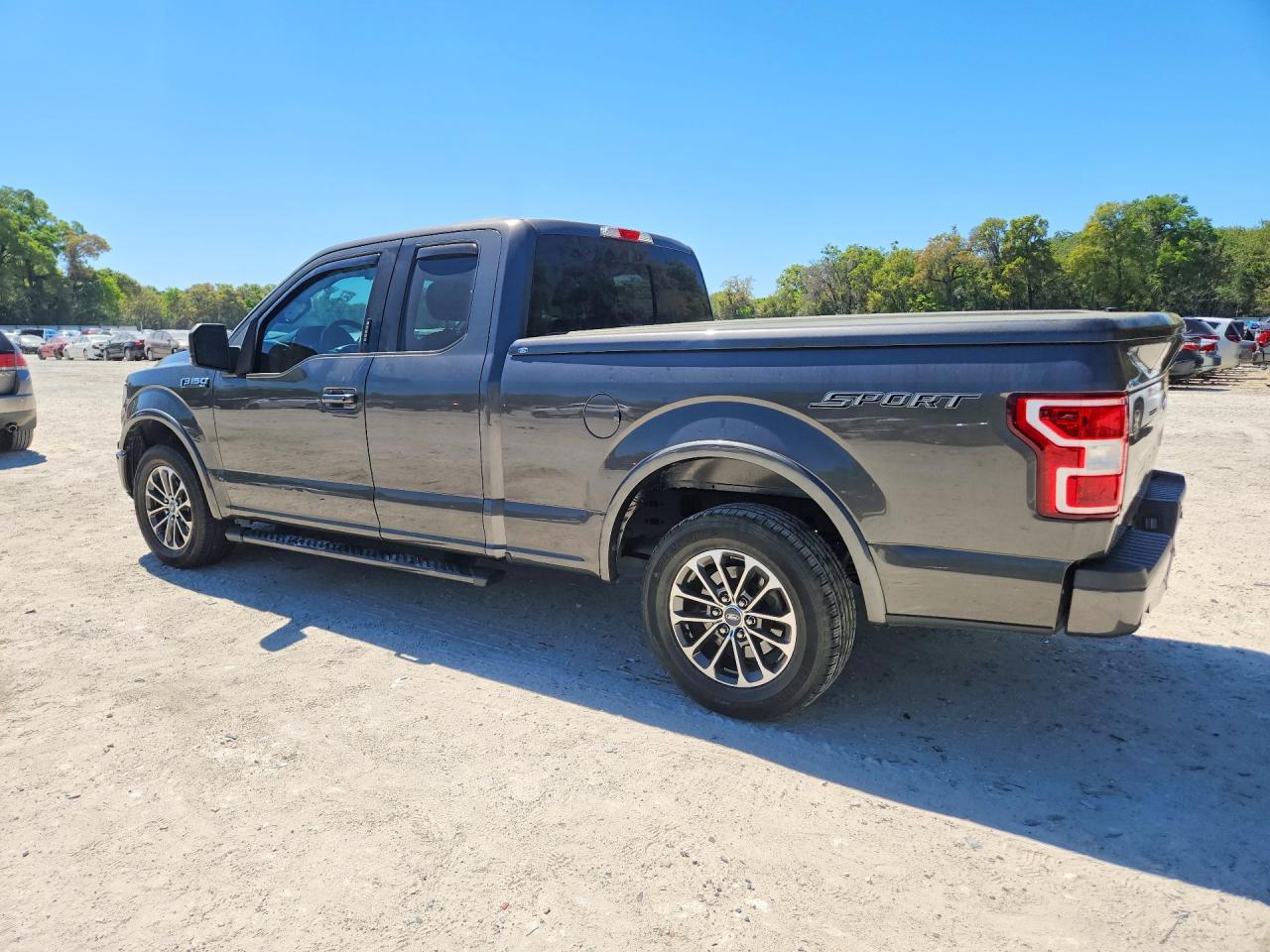 Ford F-150 Super Cab
