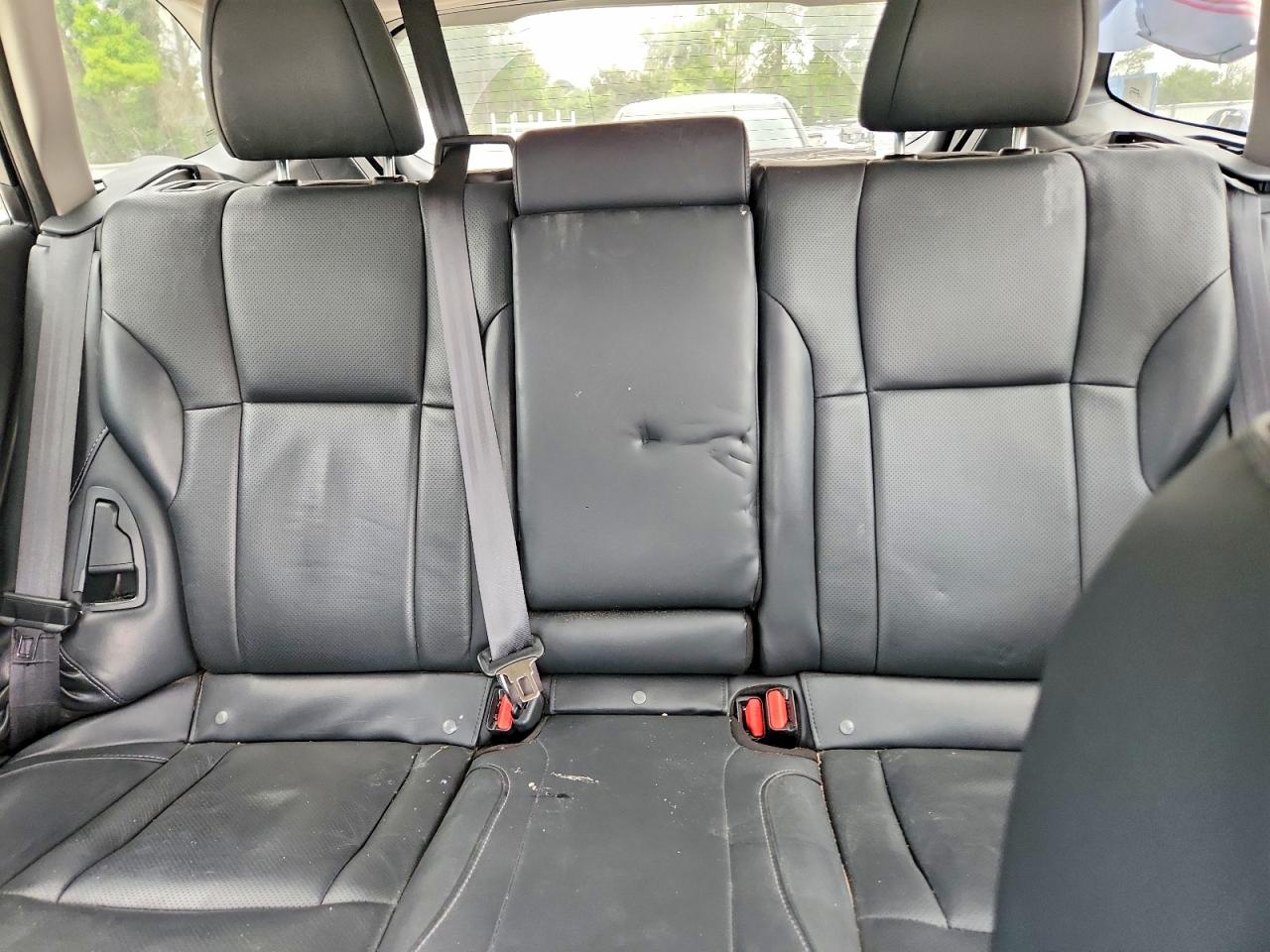 Subaru Outback Touring