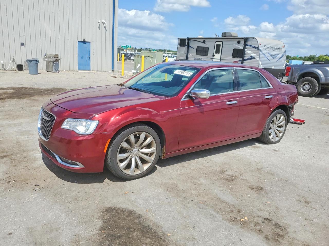 Salvage Chrysler 300 Image