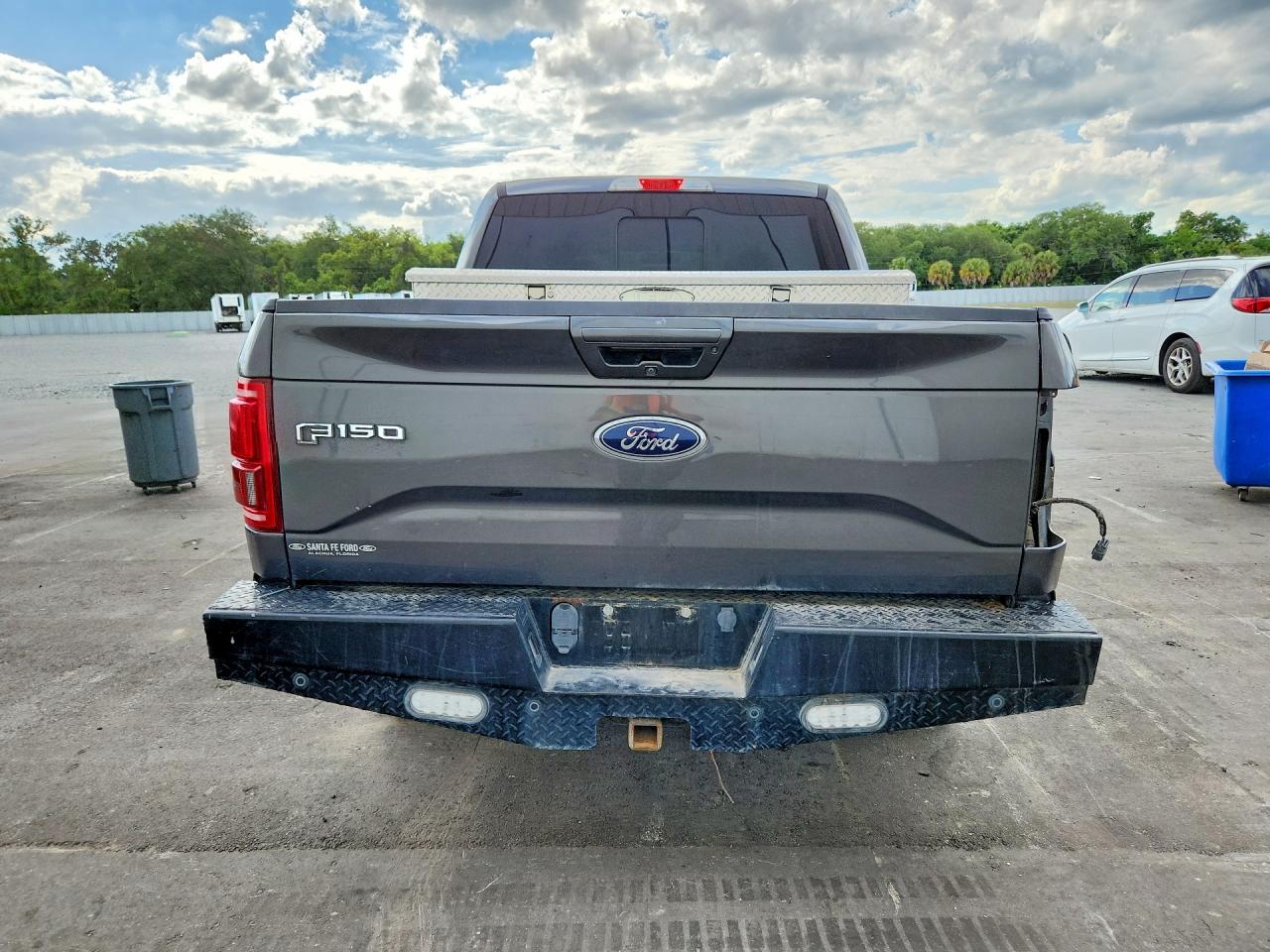Ford F-150 Supercrew