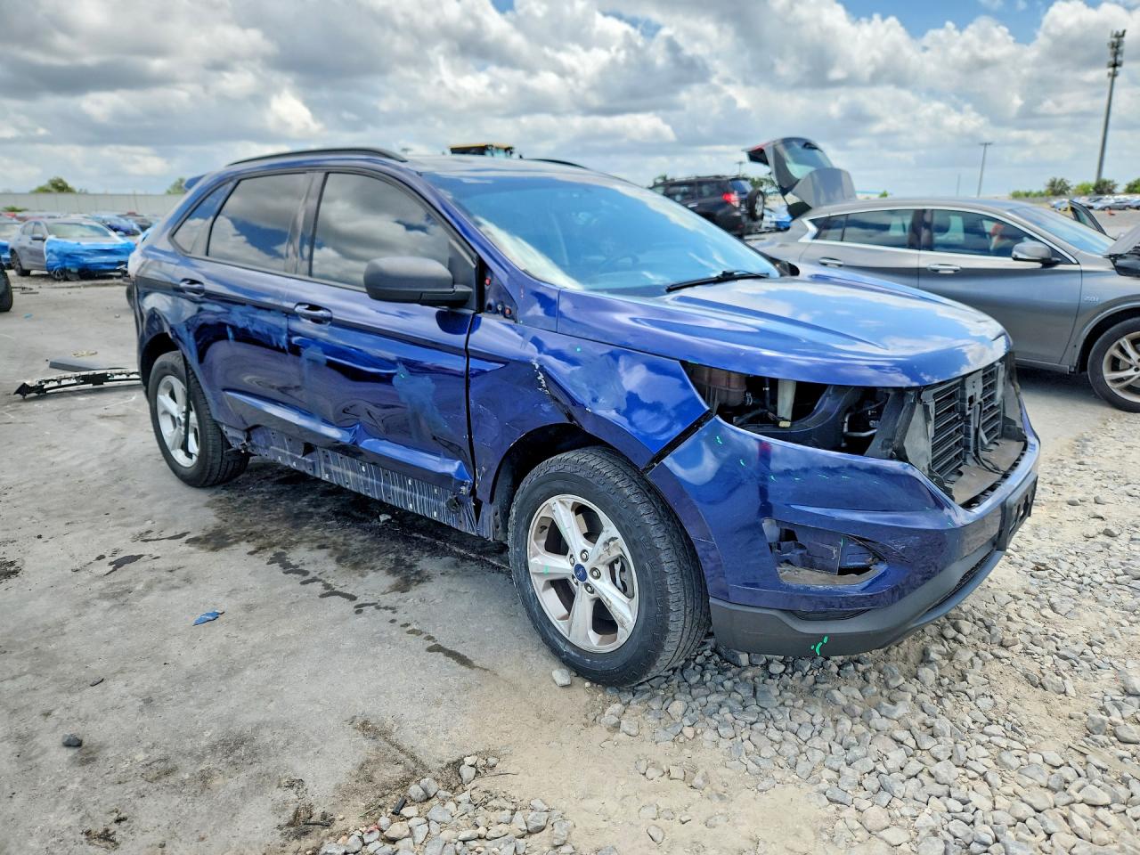 Ford Edge Se