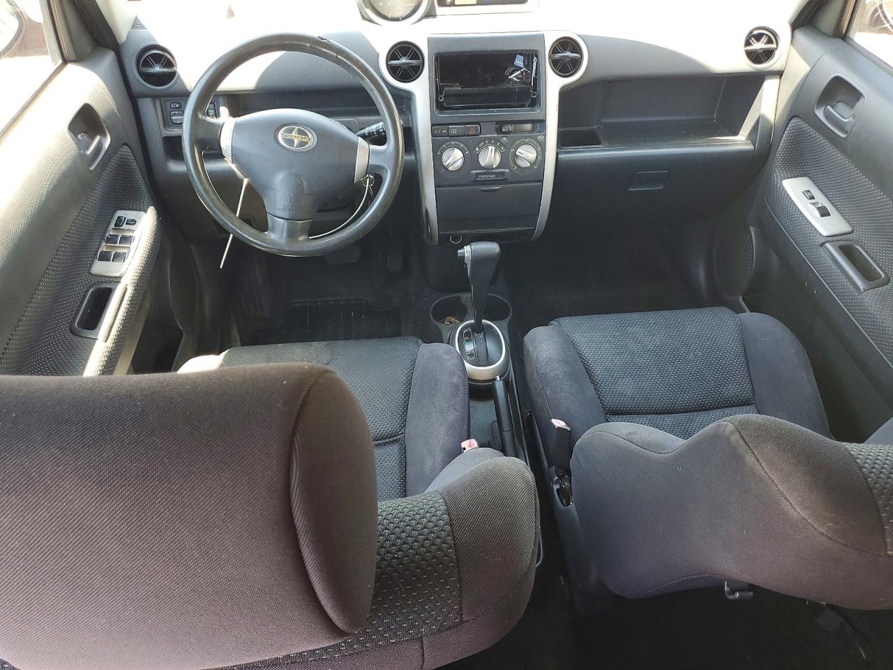 Toyota Scion Xb