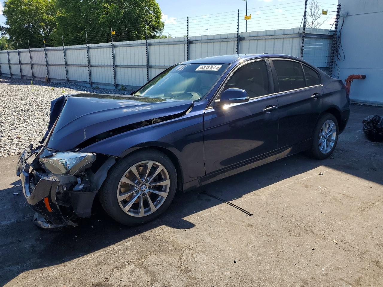 Salvage BMW 3 Series Image