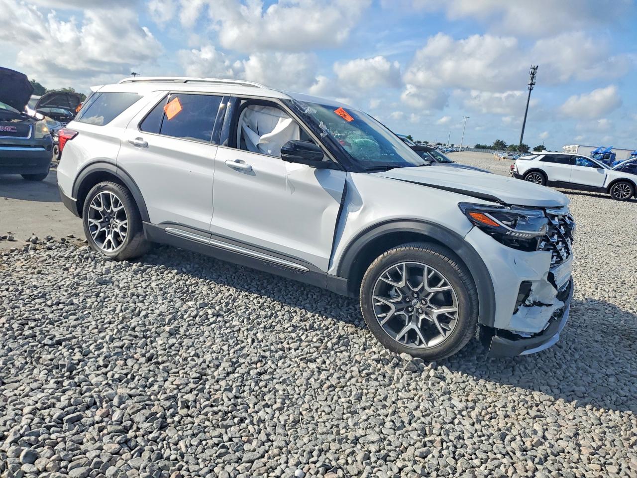 Ford Explorer Platinum