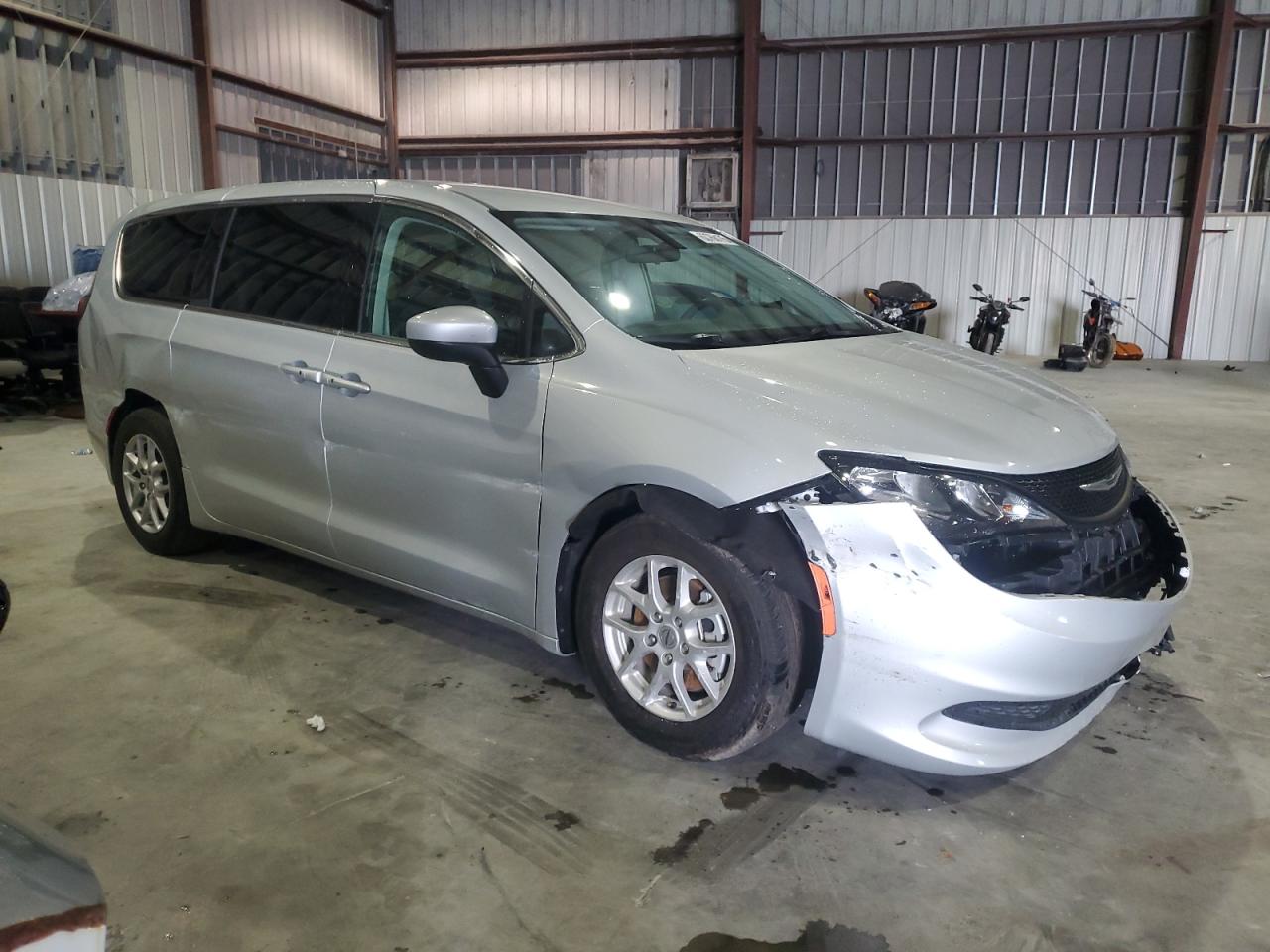 Chrysler Minivan Lx