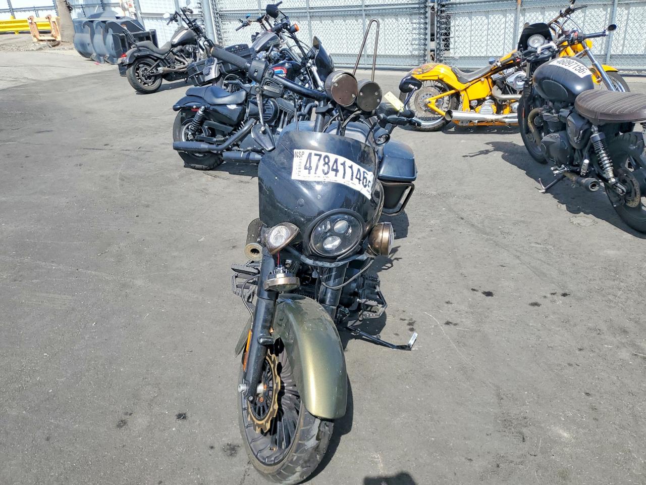 Harley-Davidson Fl