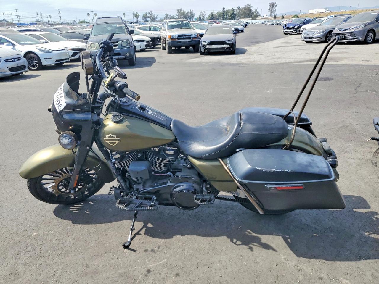 Harley-Davidson Fl