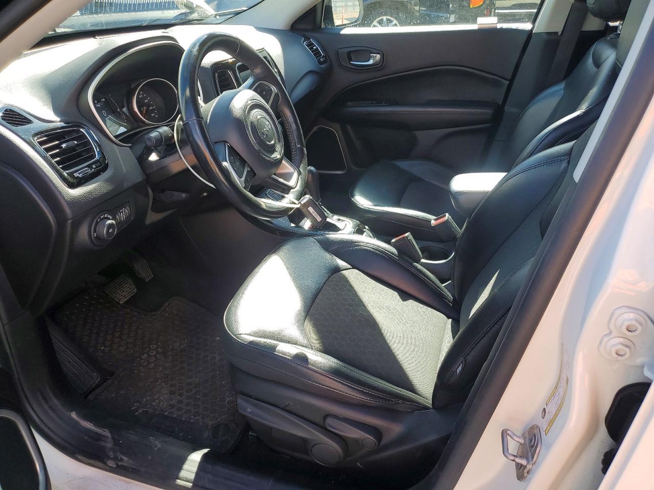 Jeep Compass Latitude