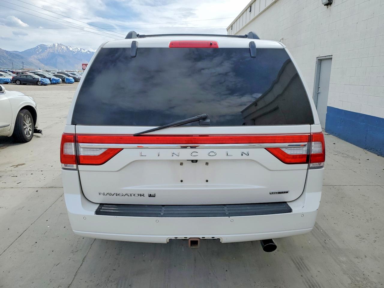 Lincoln Navigator L