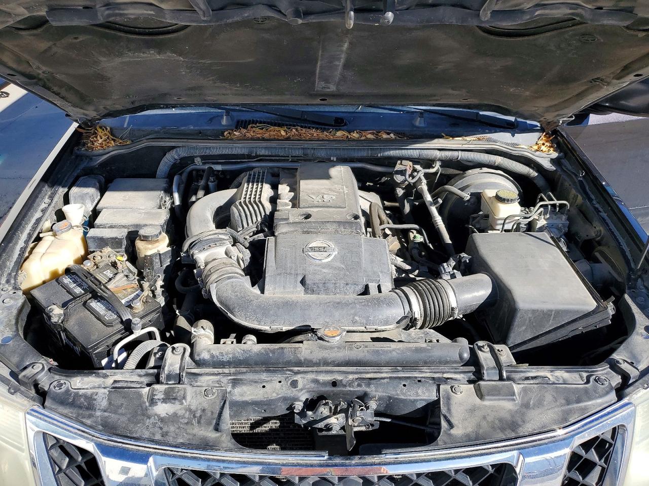 Nissan Pathfinder S