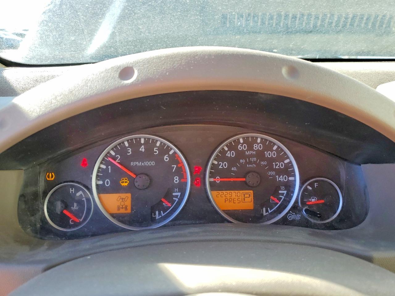 Nissan Pathfinder S