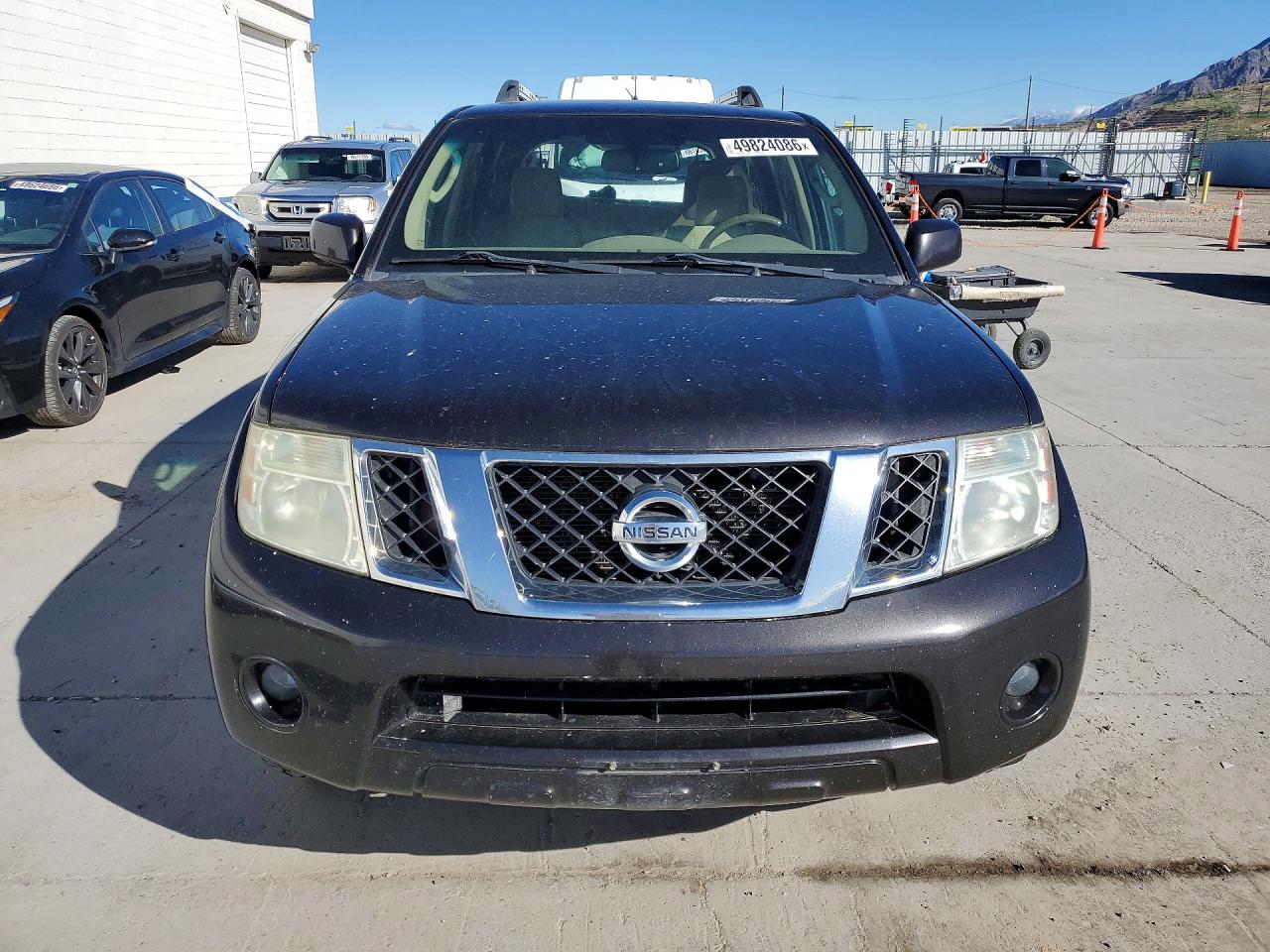 Nissan Pathfinder S