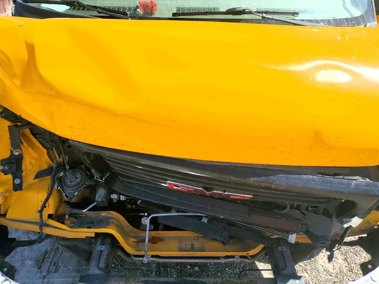 GMC Savana Cutaway G3500