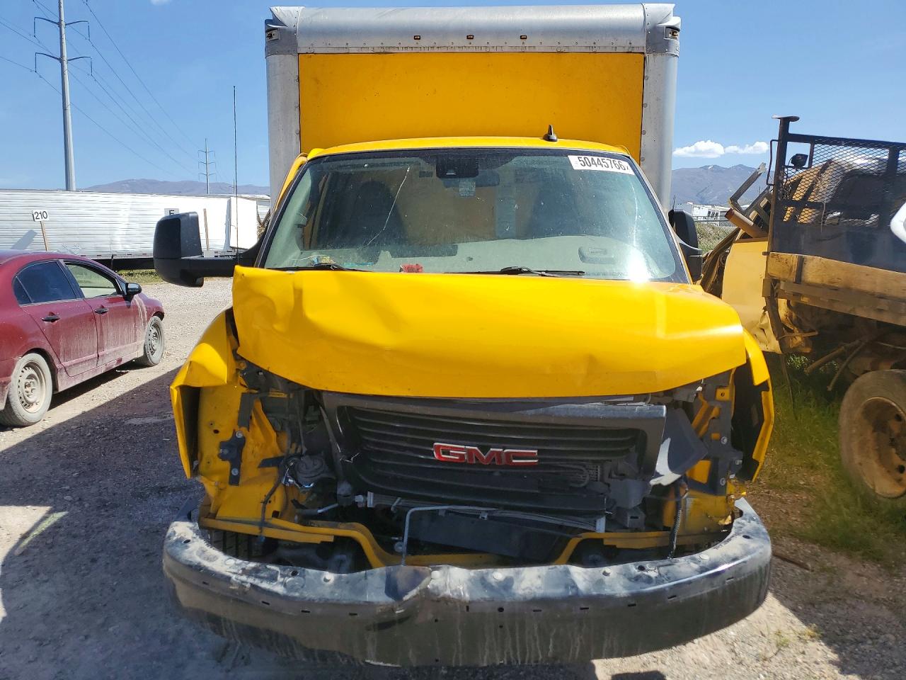 GMC Savana Cutaway G3500