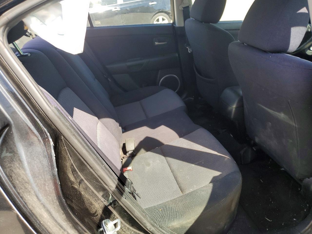 Mazda 3 I