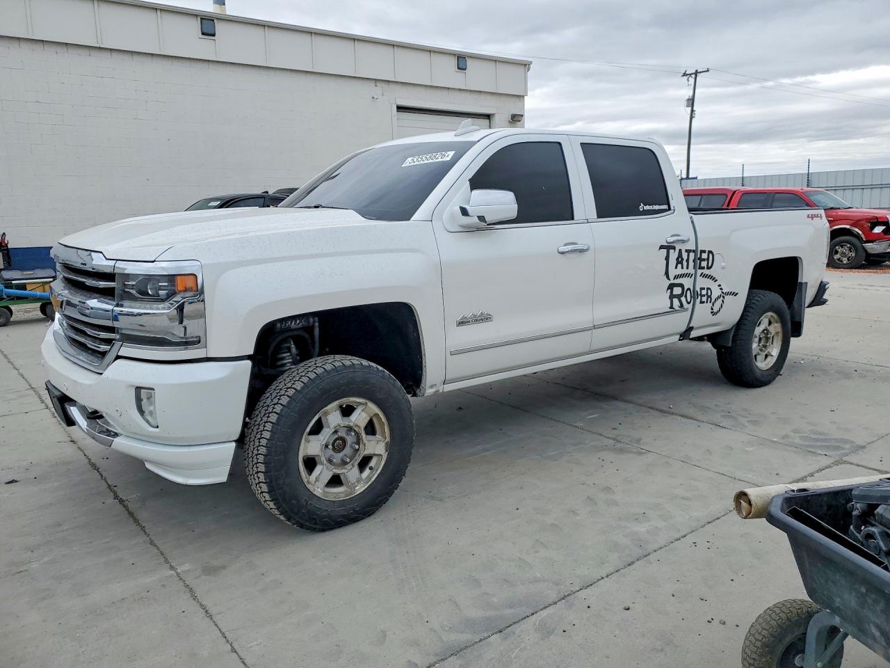 Salvage Chevrolet Silverado Image