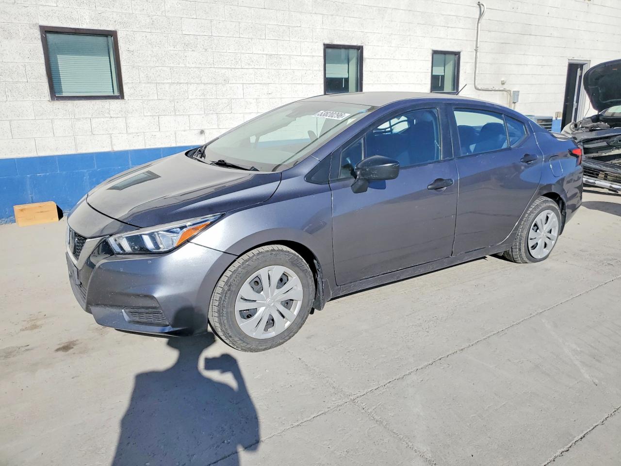 Salvage Nissan Versa Image