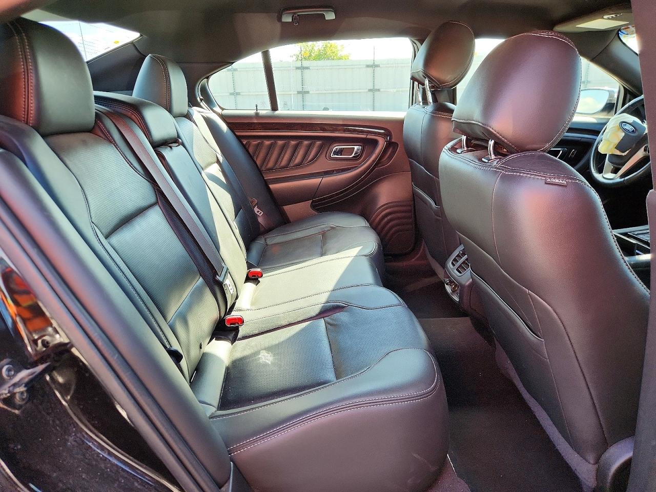 Ford Taurus Limited