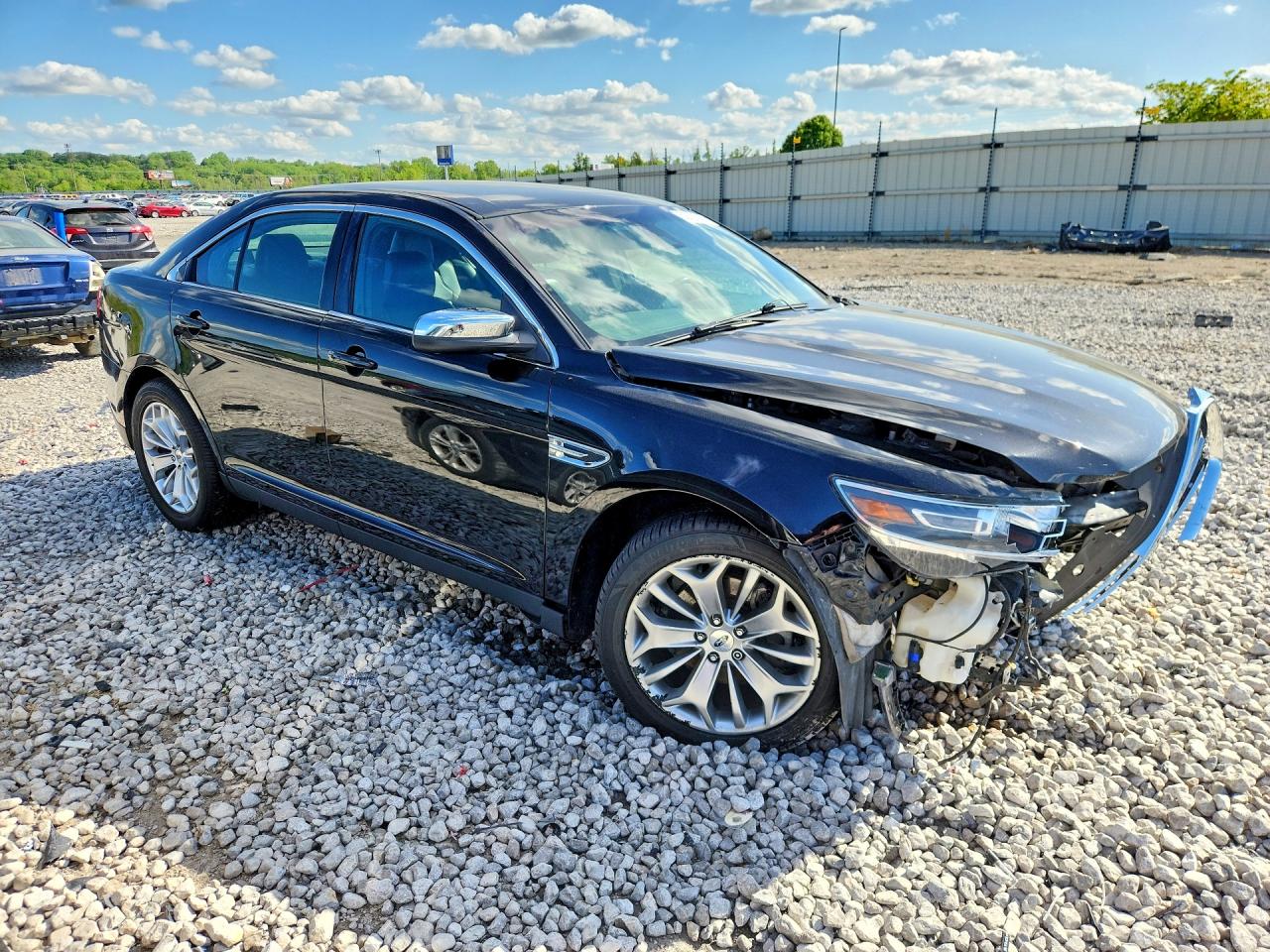 Ford Taurus Limited