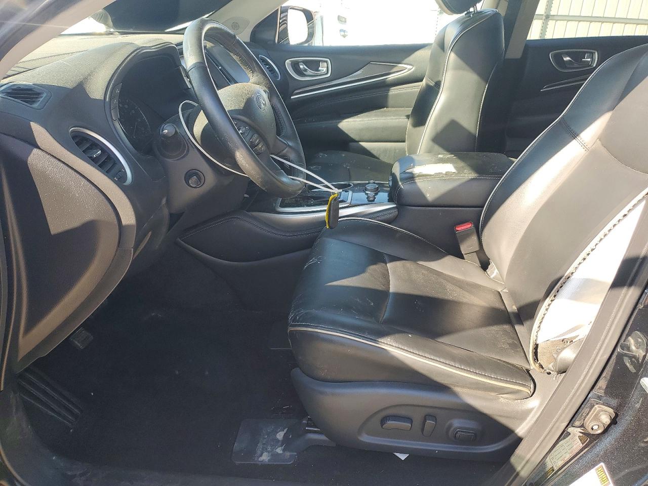 INFINITI Qx Luxe