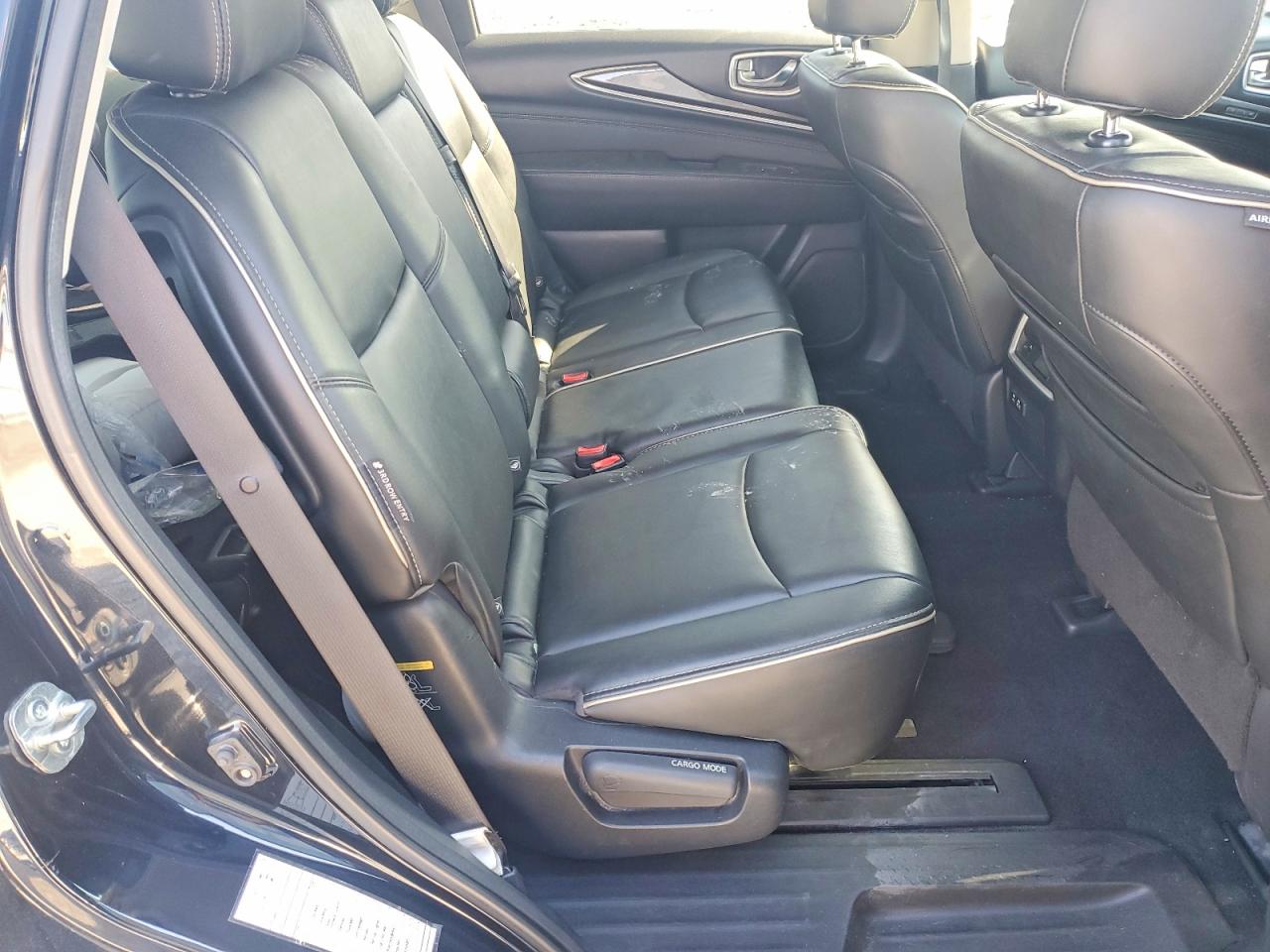 INFINITI Qx Luxe