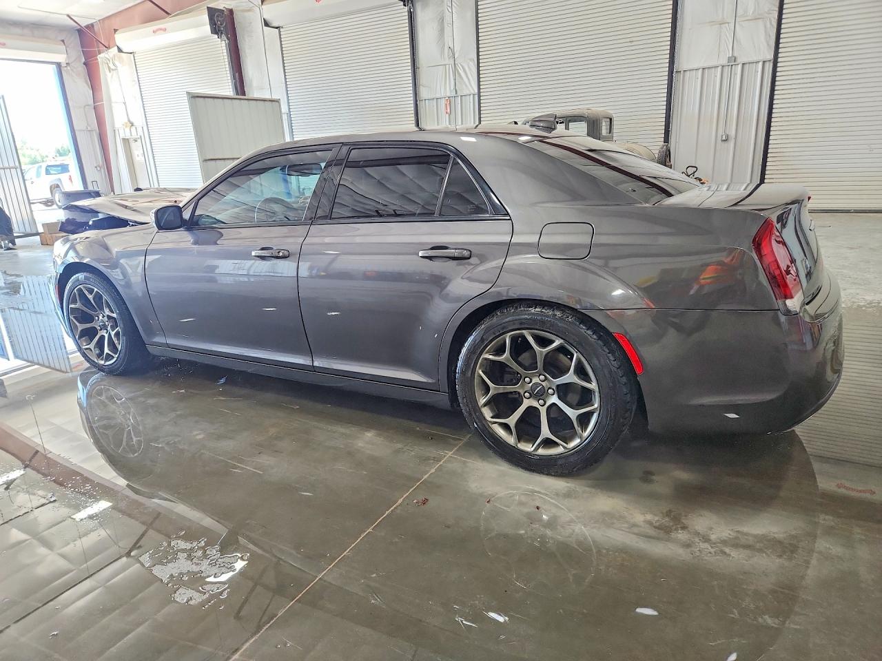 Chrysler 300 S