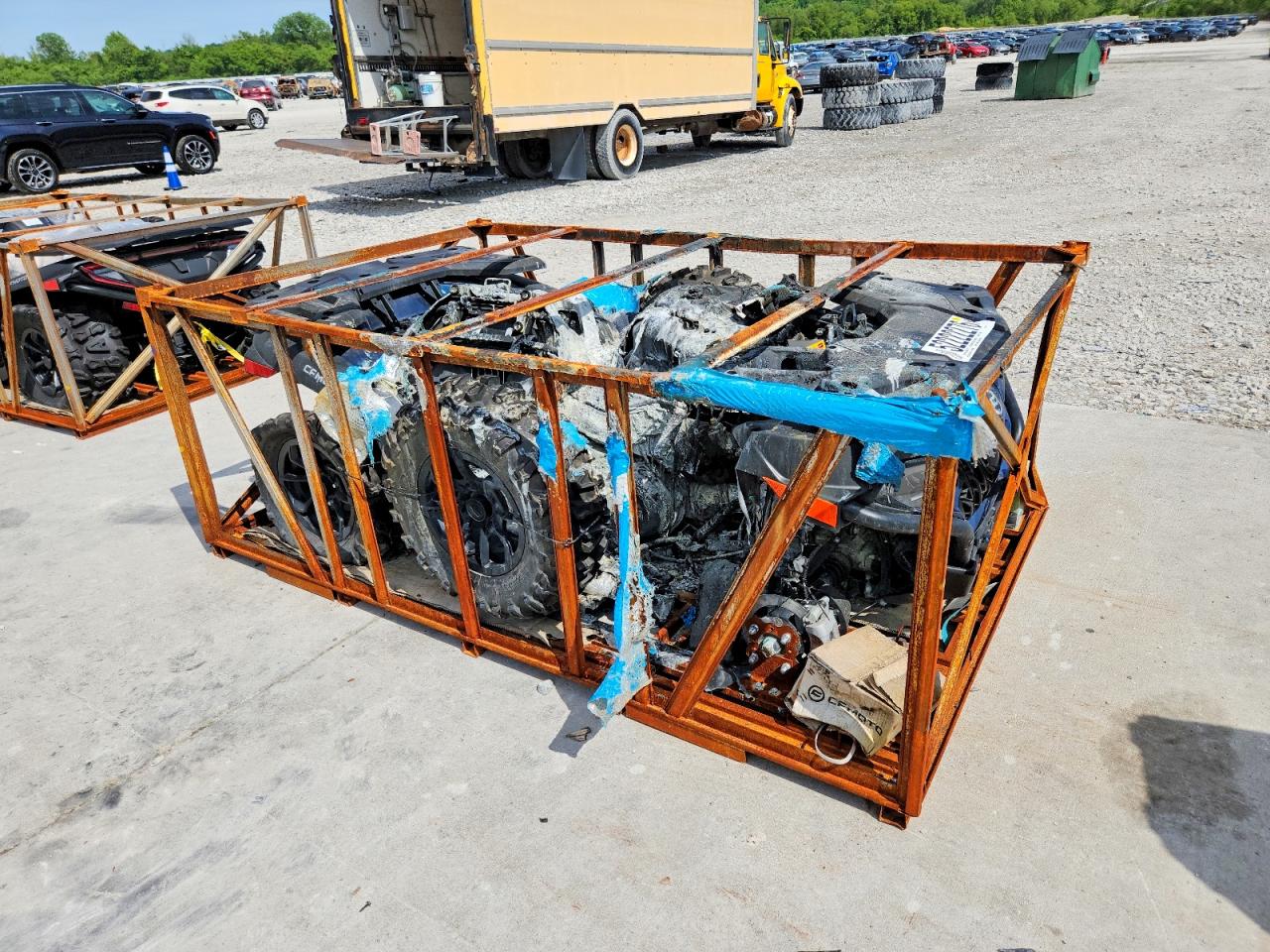 Salvage CFMOTO Cforce 600 Image