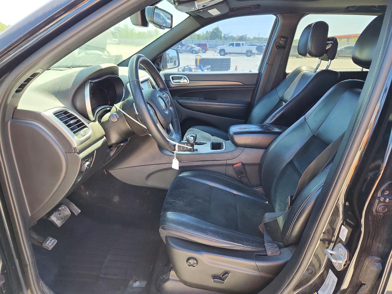 Jeep Grand Cherokee Laredo