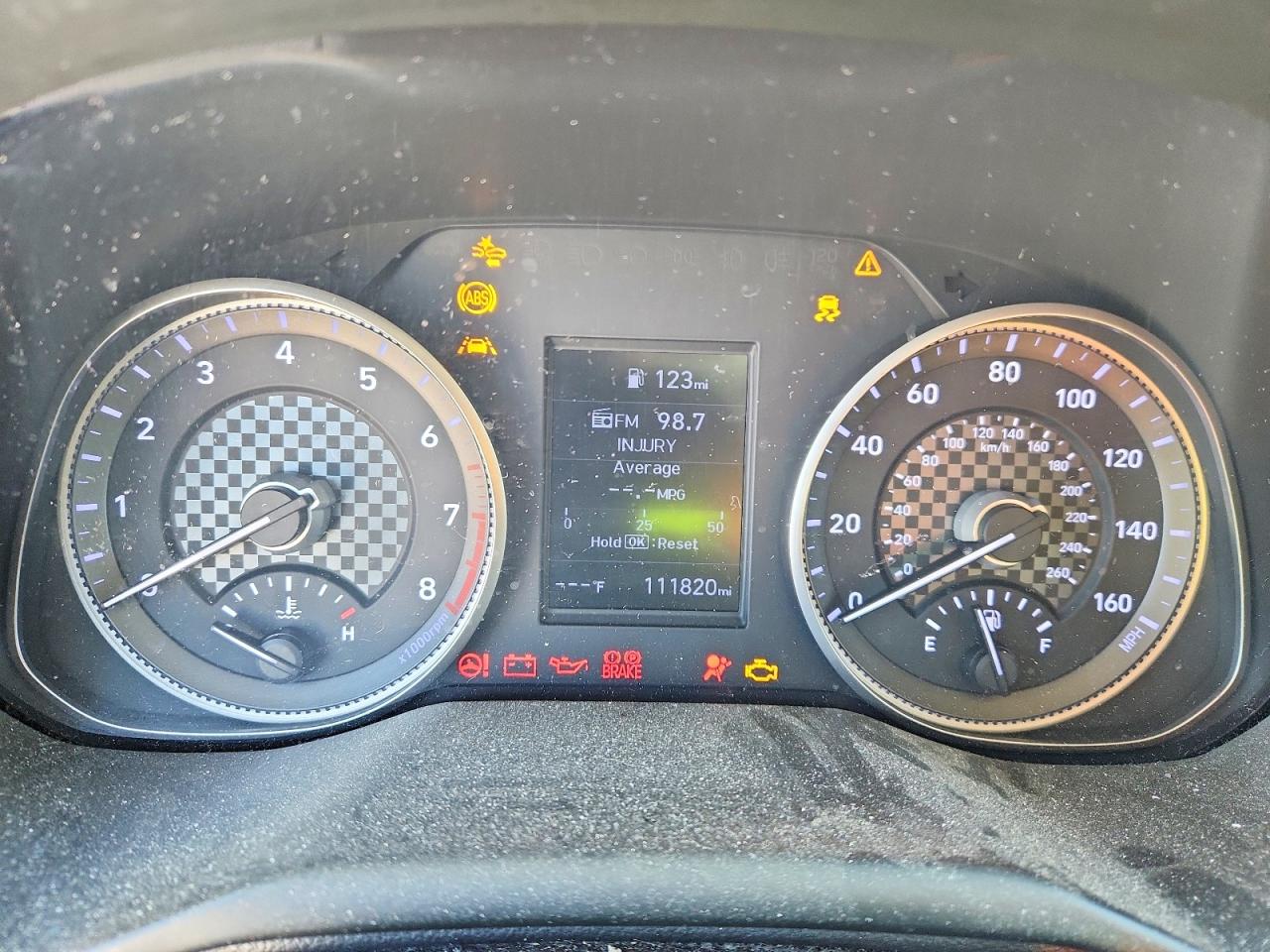 Hyundai ELANTRA Sel