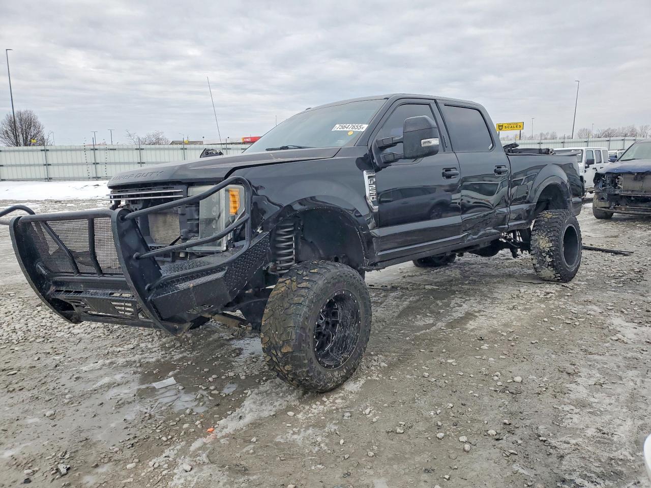 Salvage Ford F-250 Image