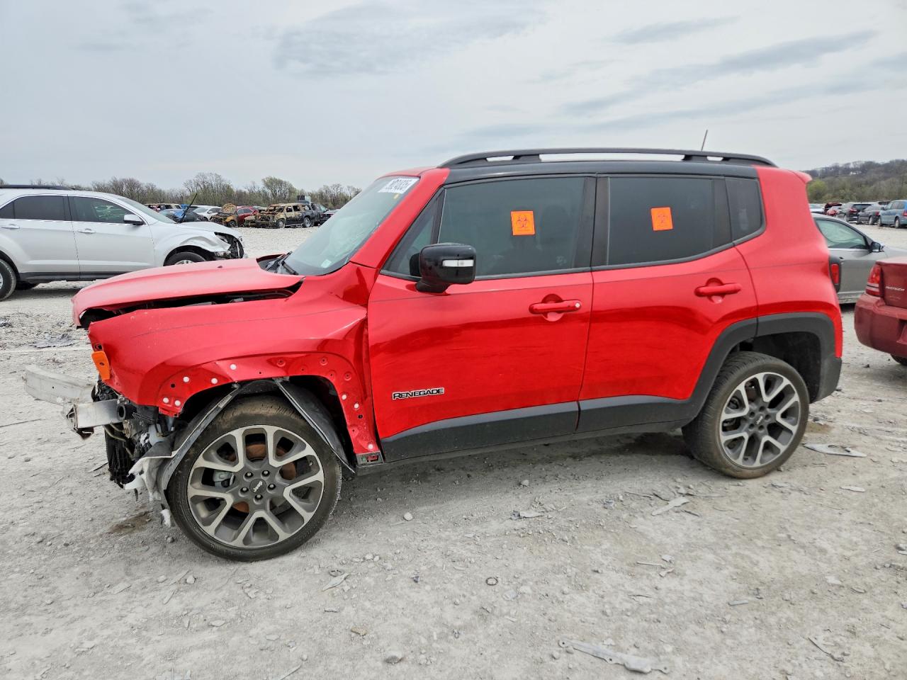 Salvage Jeep Renegade Image